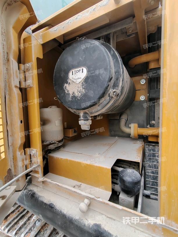 液壓泵室（大件艙室）