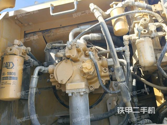 液壓泵室(大件艙室) 液壓泵室(大件艙室)