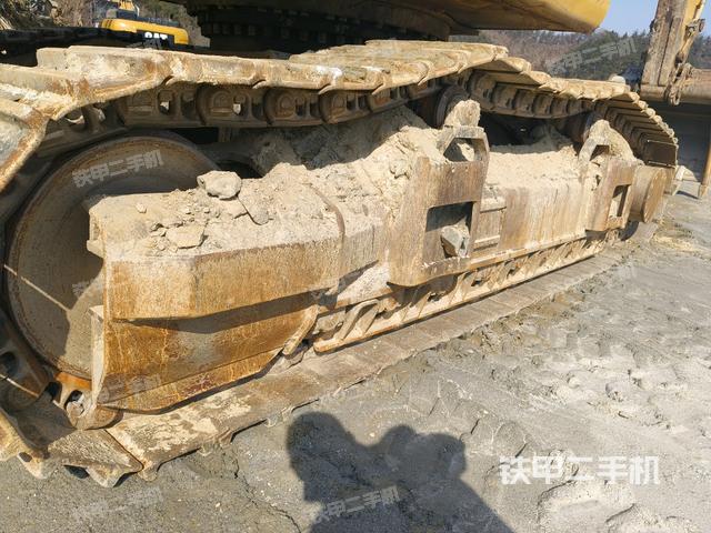 右驅(qū)動(dòng)輪(行走機(jī)構(gòu)) 右驅(qū)動(dòng)輪(行走機(jī)構(gòu))