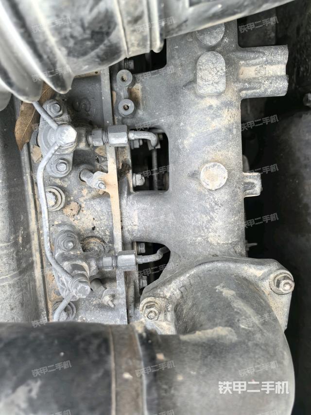 氣門室蓋螺絲特寫（上車部件）