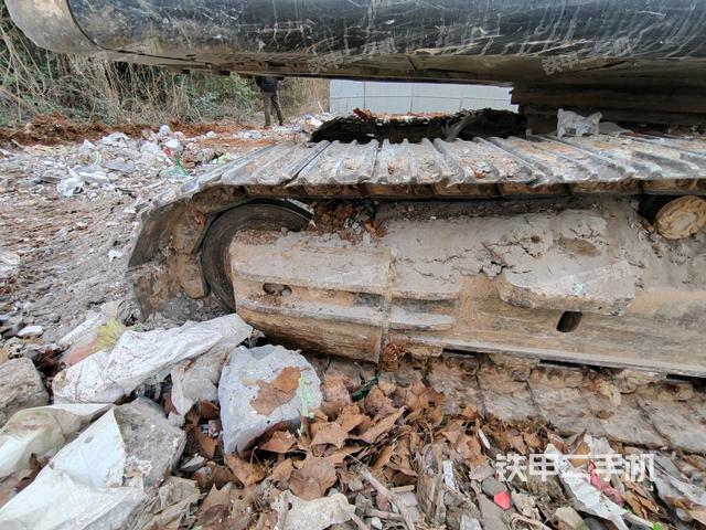 左側(cè)行走馬達(dá)蓋板（行走機(jī)構(gòu)）