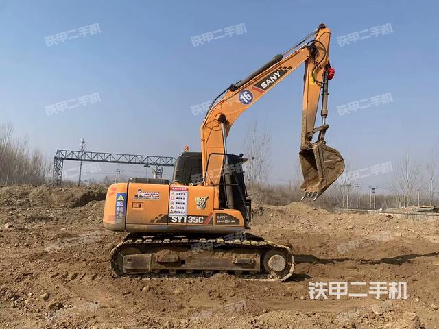 整機右后45°(整機外觀) 整機右后45°(整機外觀)