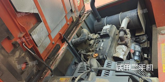 发动机整体俯视（整机外观）