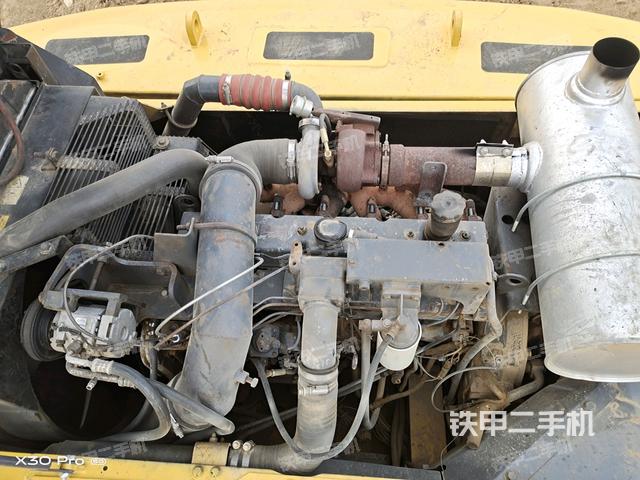 發(fā)動(dòng)機(jī)整體俯視(整機(jī)外觀) 發(fā)動(dòng)機(jī)整體俯視(整機(jī)外觀)