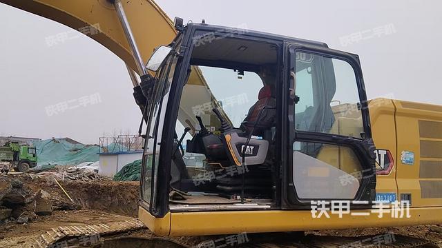 驾驶室整体（整机外观）