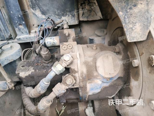 液壓泵室(大件艙室) 液壓泵室(大件艙室)