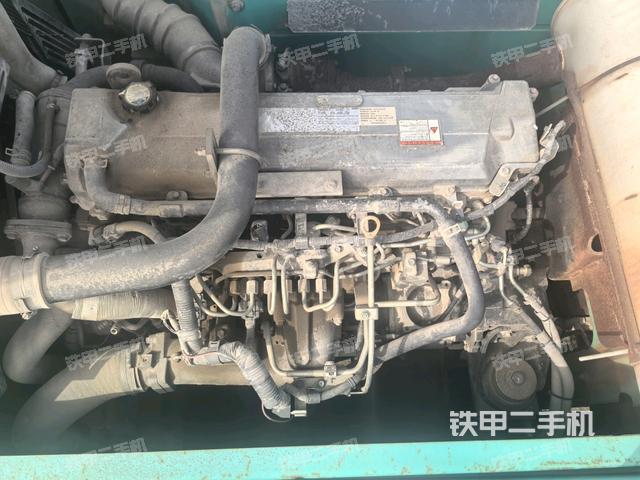 發(fā)動機整體俯視（整機外觀）