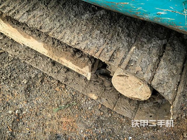 單側(cè)履帶整體（整機外觀）