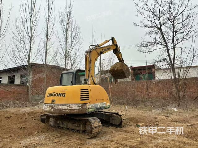 整機右后45°(整機外觀) 整機右后45°(整機外觀)