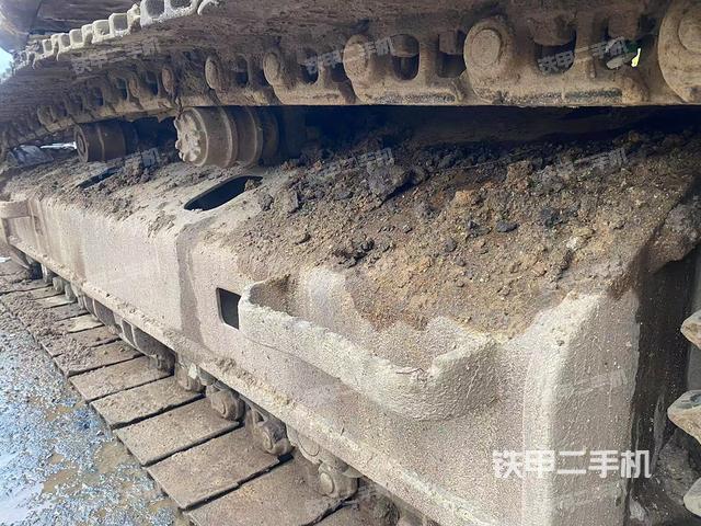 单侧履带整体（整机外观）