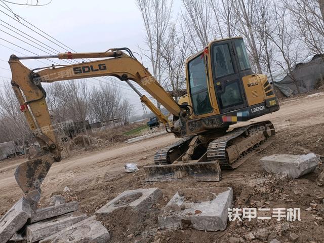 山東臨工LG660E挖掘機(jī)