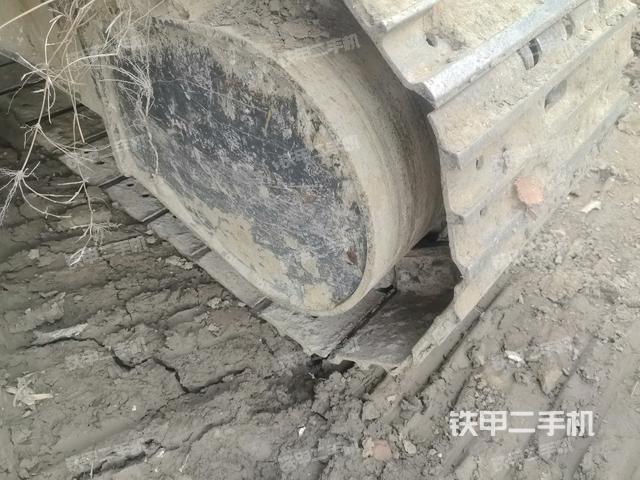 左側(cè)行走馬達(dá)蓋板（行走機(jī)構(gòu)）