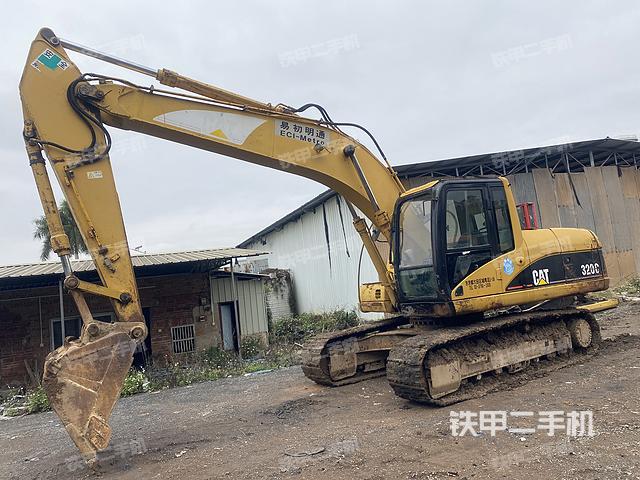 卡特彼勒320C挖掘机