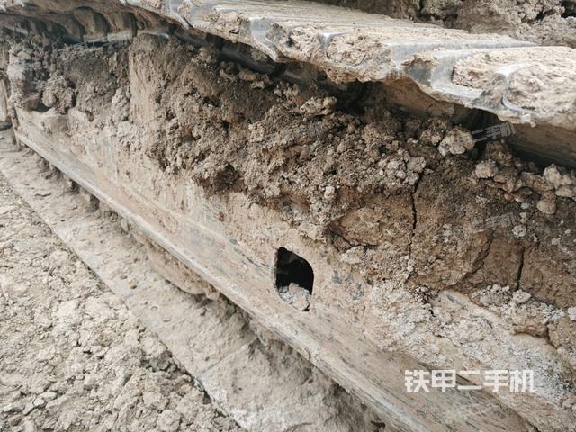 左托鏈輪和鏈筋(行走機(jī)構(gòu)) 左托鏈輪和鏈筋(行走機(jī)構(gòu))