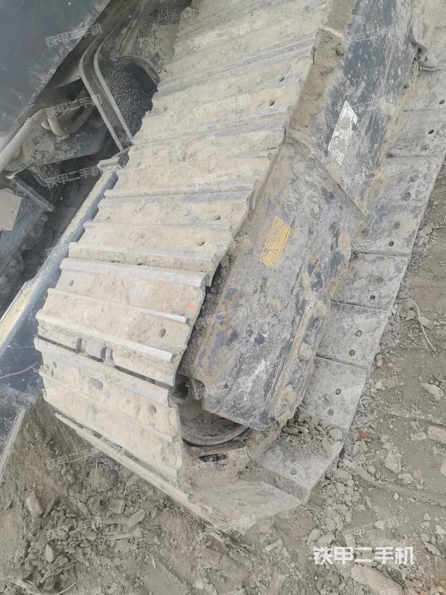 左導(dǎo)向輪（行走機(jī)構(gòu)）