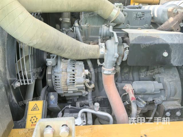 回轉(zhuǎn)馬達(dá)（上車部件）