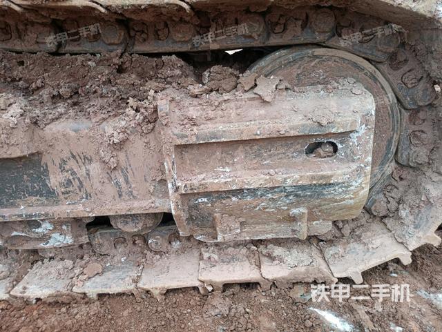 左驅(qū)動(dòng)輪（行走機(jī)構(gòu)）