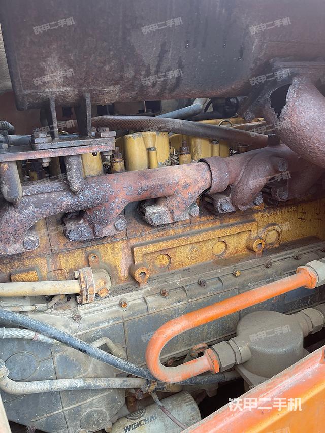 發(fā)動機右側(整機外觀及大件) 發(fā)動機右側(整機外觀及大件)