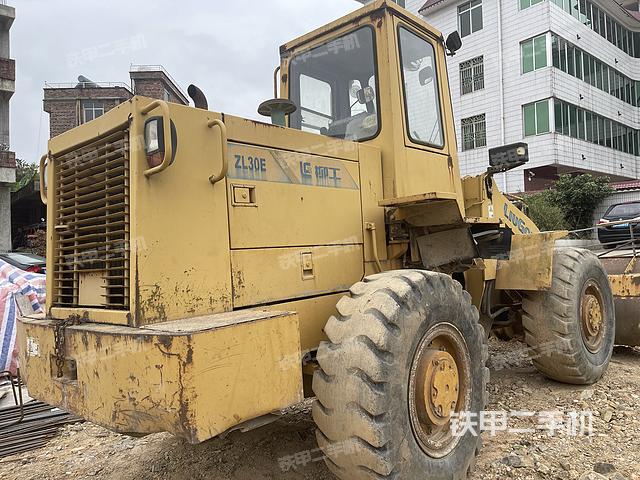 整機(jī)右后45°（整機(jī)外觀及大件）