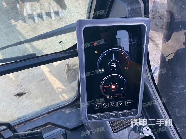 顯示屏?(駕駛室部分) 顯示屏?(駕駛室部分)