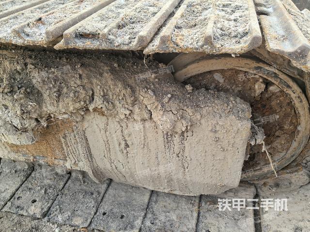 左側(cè)履帶整體?（行走機(jī)構(gòu)）