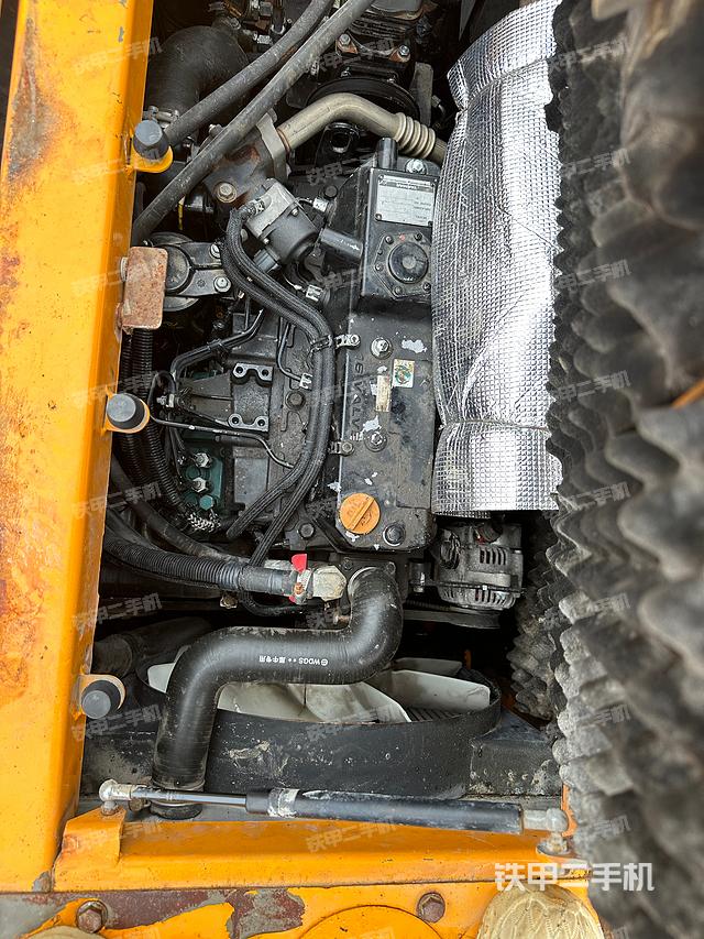 发动机整体俯视（整机外观）