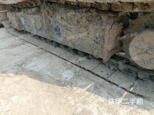 左側(cè)履帶整體?（行走機(jī)構(gòu)）