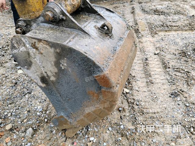 鏟斗45度（工作和回轉(zhuǎn)裝置）