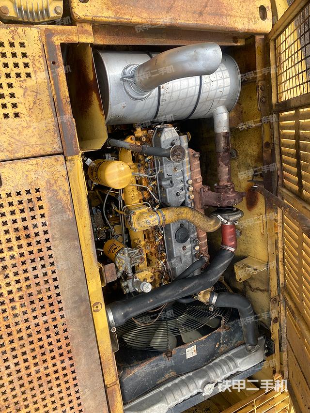 发动机整体俯视（整机外观）