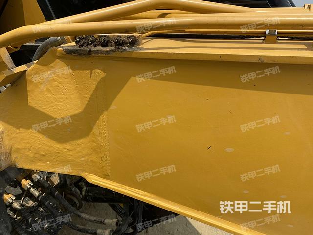 大臂根部?斜視(工作和回轉(zhuǎn)裝置) 大臂根部?斜視(工作和回轉(zhuǎn)裝置)