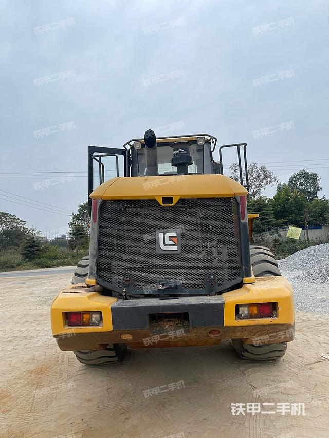 整機(jī)右后45°（整機(jī)外觀及大件）