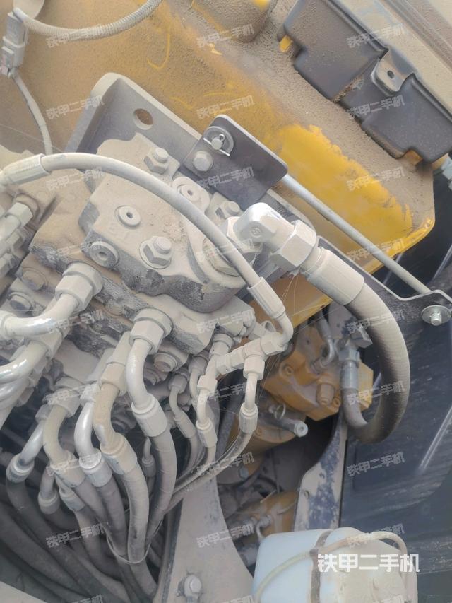 分配閥（上車部件）