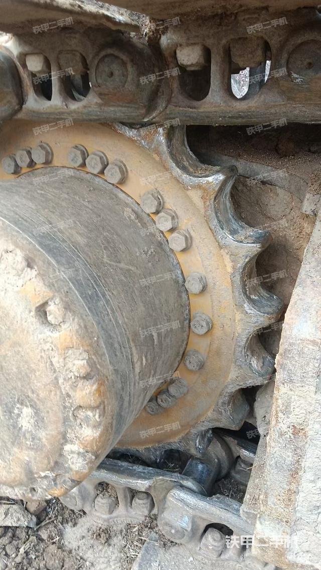 單側履帶整體（整機外觀）