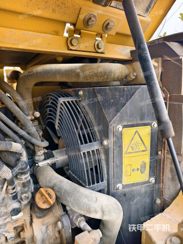 水箱+風(fēng)扇特寫（上車部件）