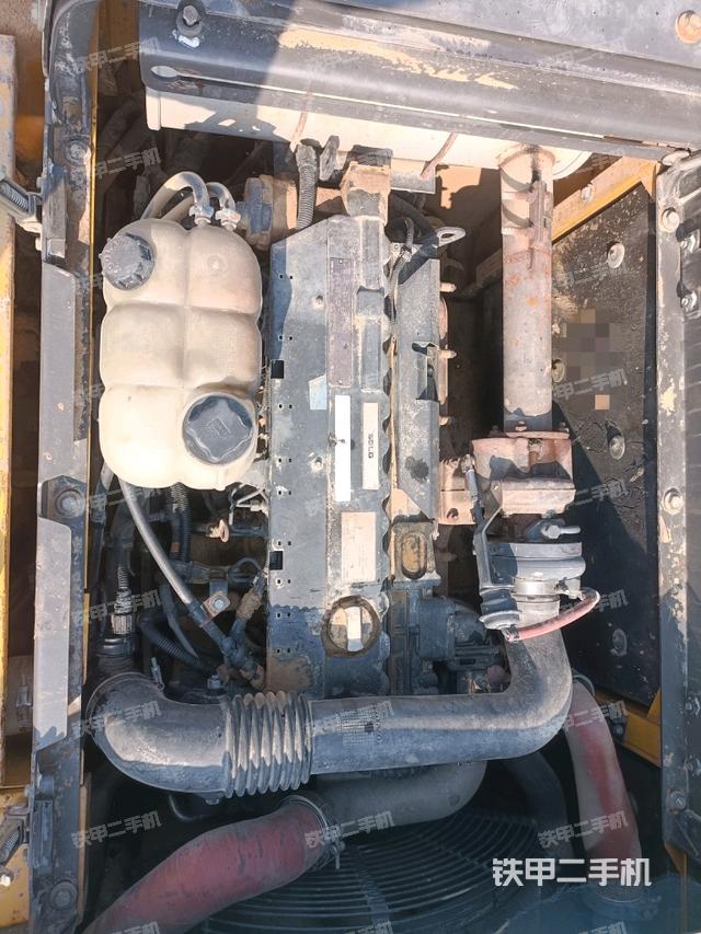 發(fā)動(dòng)機(jī)整體俯視（整機(jī)外觀）