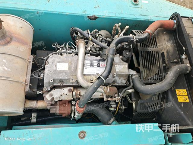 發(fā)動(dòng)機(jī)整體俯視（整機(jī)外觀）