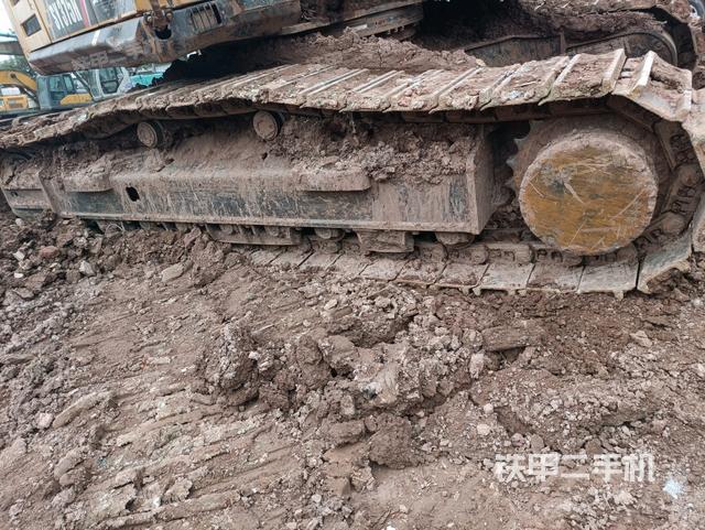 左導(dǎo)向輪（行走機(jī)構(gòu)）