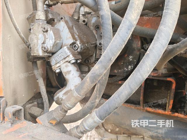 液壓泵室（大件艙室）