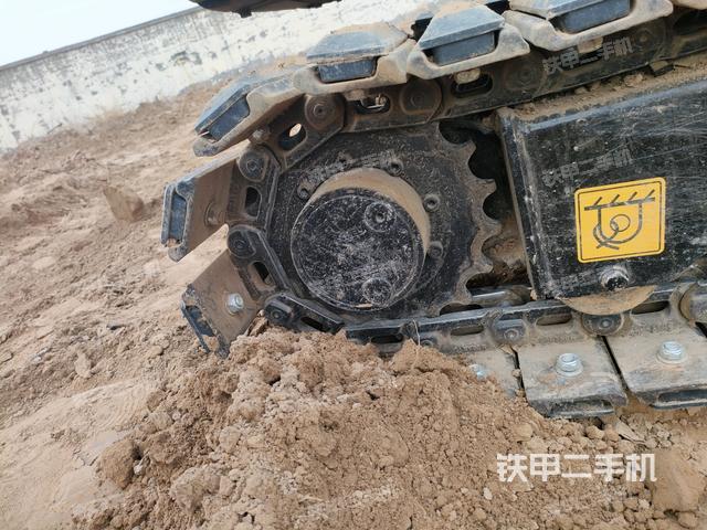 右驅(qū)動(dòng)輪(行走機(jī)構(gòu)) 右驅(qū)動(dòng)輪(行走機(jī)構(gòu))