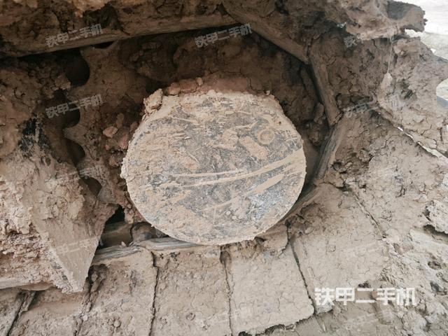 右驅(qū)動(dòng)輪(行走機(jī)構(gòu)) 右驅(qū)動(dòng)輪(行走機(jī)構(gòu))