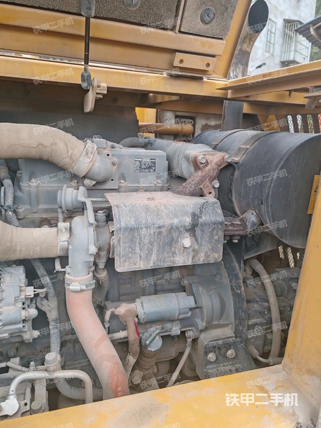 發(fā)動機整體俯視（整機外觀）