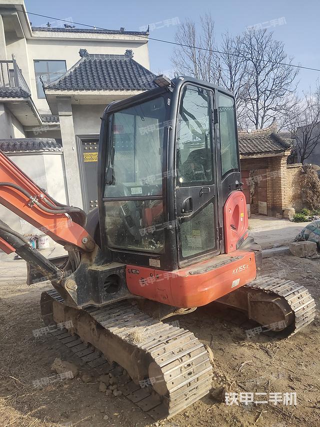 驾驶室整体（整机外观）