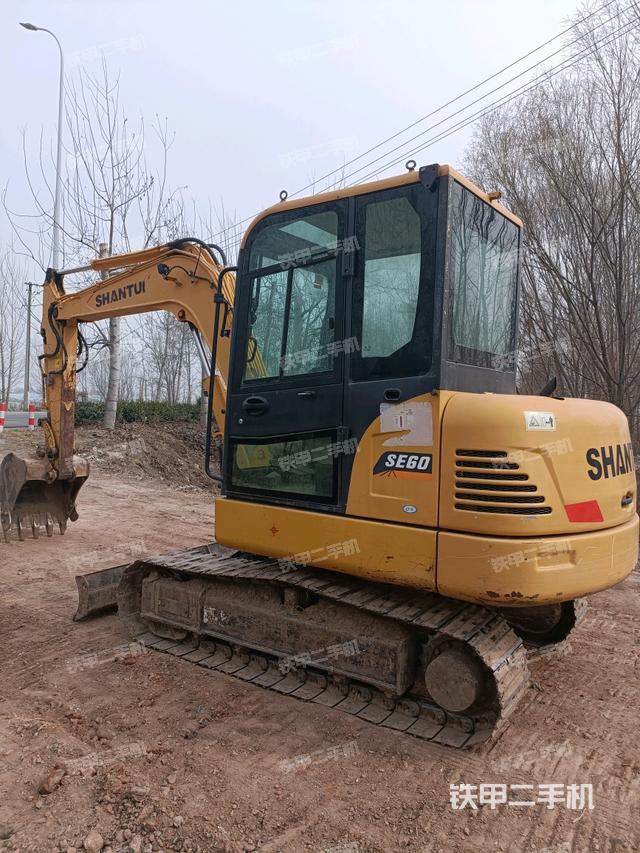 左后45（整機外觀）