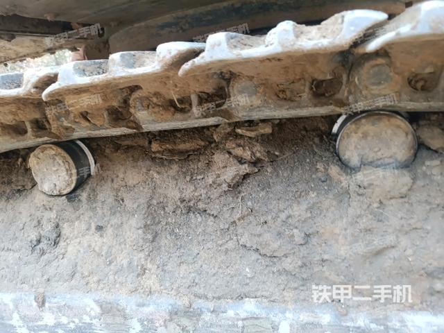 左側(cè)行走馬達(dá)蓋板（行走機(jī)構(gòu)）