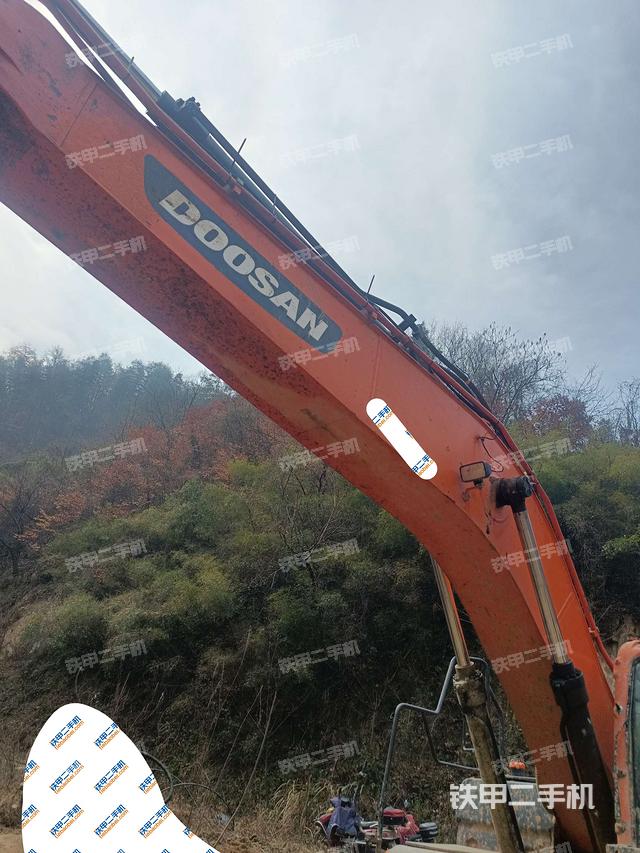 大臂整體?右側(cè)（工作和回轉(zhuǎn)裝置）