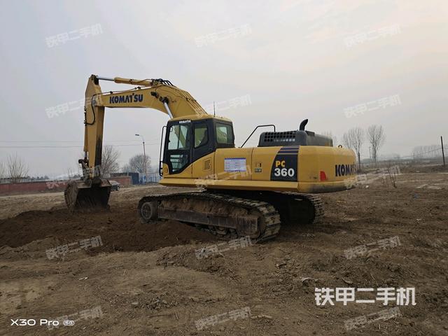 整機(jī)右后45°(整機(jī)外觀) 整機(jī)右后45°(整機(jī)外觀)