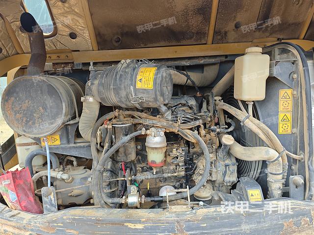 发动机整体俯视（整机外观）