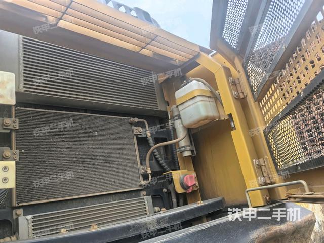 散熱器室(大件艙室) 散熱器室(大件艙室)