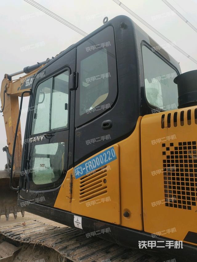 駕駛室左后45度（駕駛室部分）