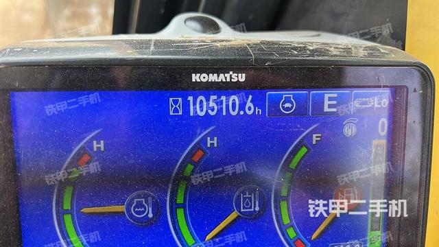 小時(shí)表（駕駛室部分）